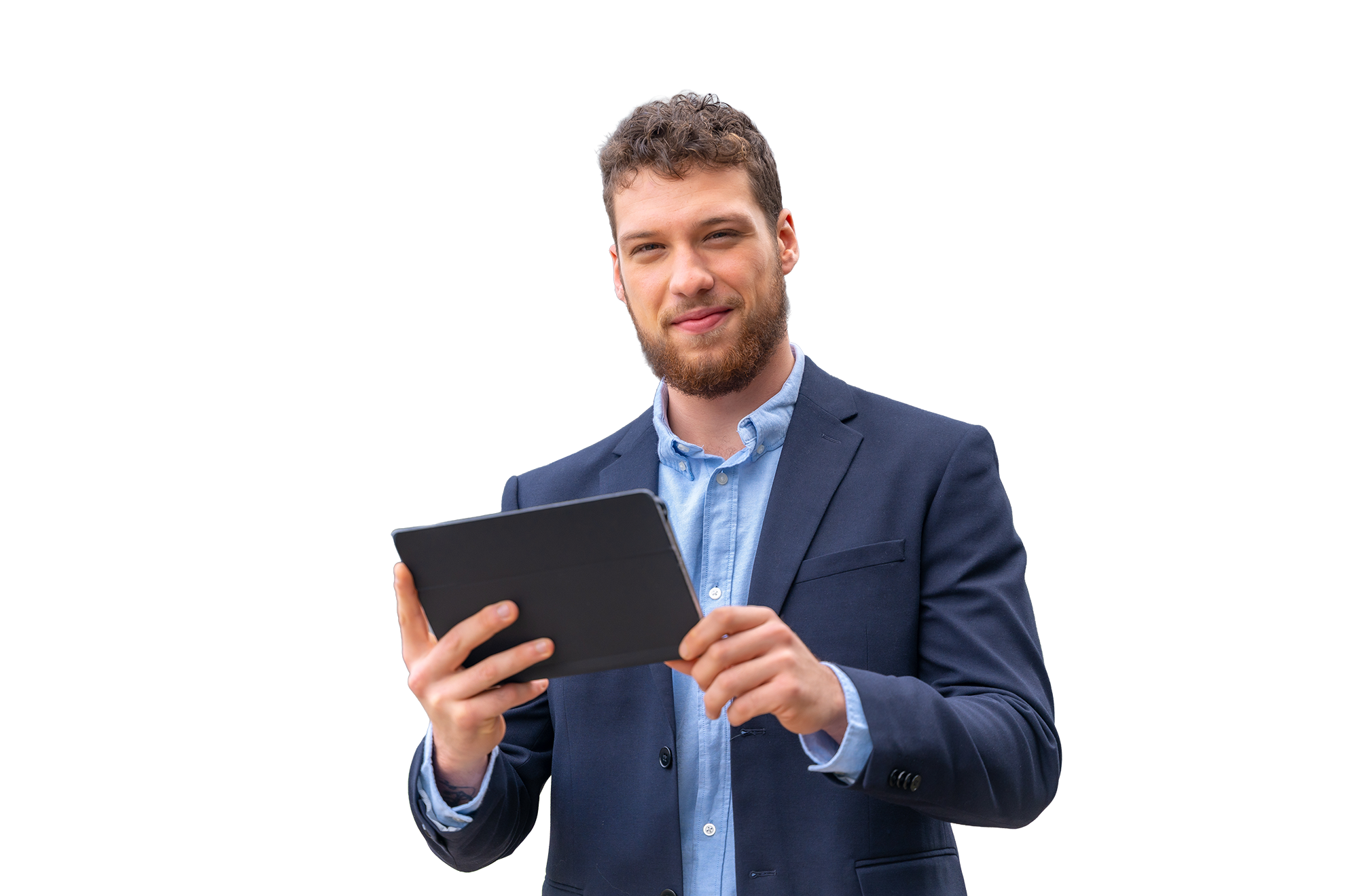 Man in donkerblauw colbert bekijkt een tablet